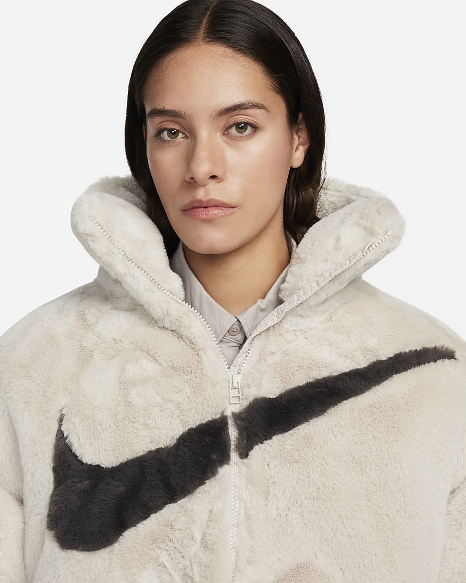 Nike Sportswear Women’s Faux Fur Jacket Teddy purchases Plush Sherpa DO3791-025 Size M